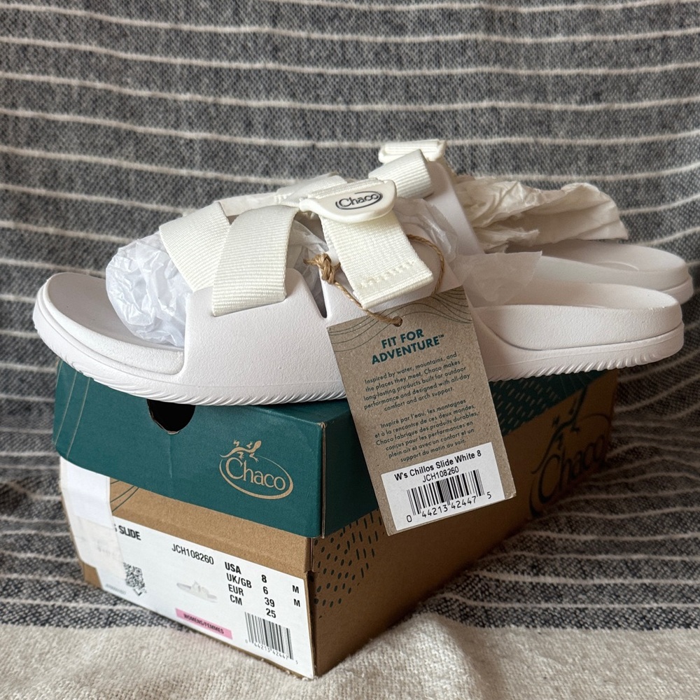 Chaco Chillos White Slide Sandals